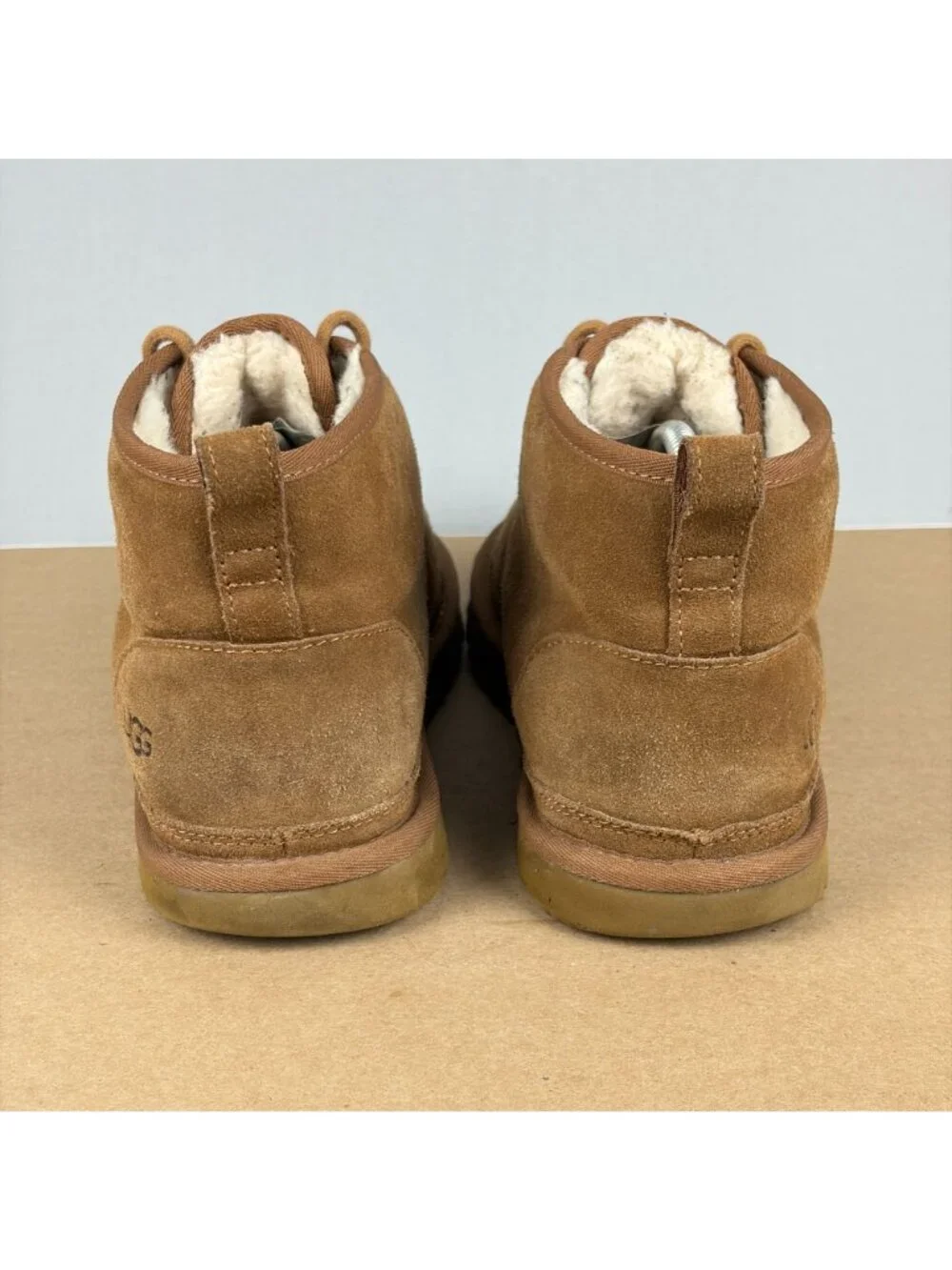 UGG Neumel Suede Shearling Lined Chukka Boot Mens 10 Tan Lace Up Casual